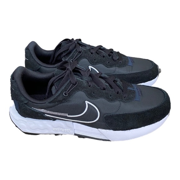 Nike - Picture 2 of 8